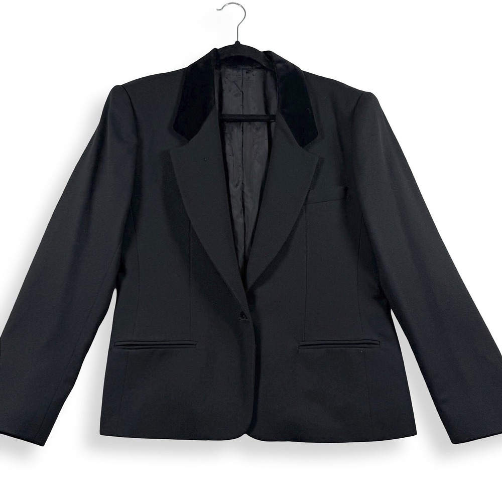 Vintage ILGWU Union Made‎ Black Wool Blazer Velvet Collar Size 12 Made in USA